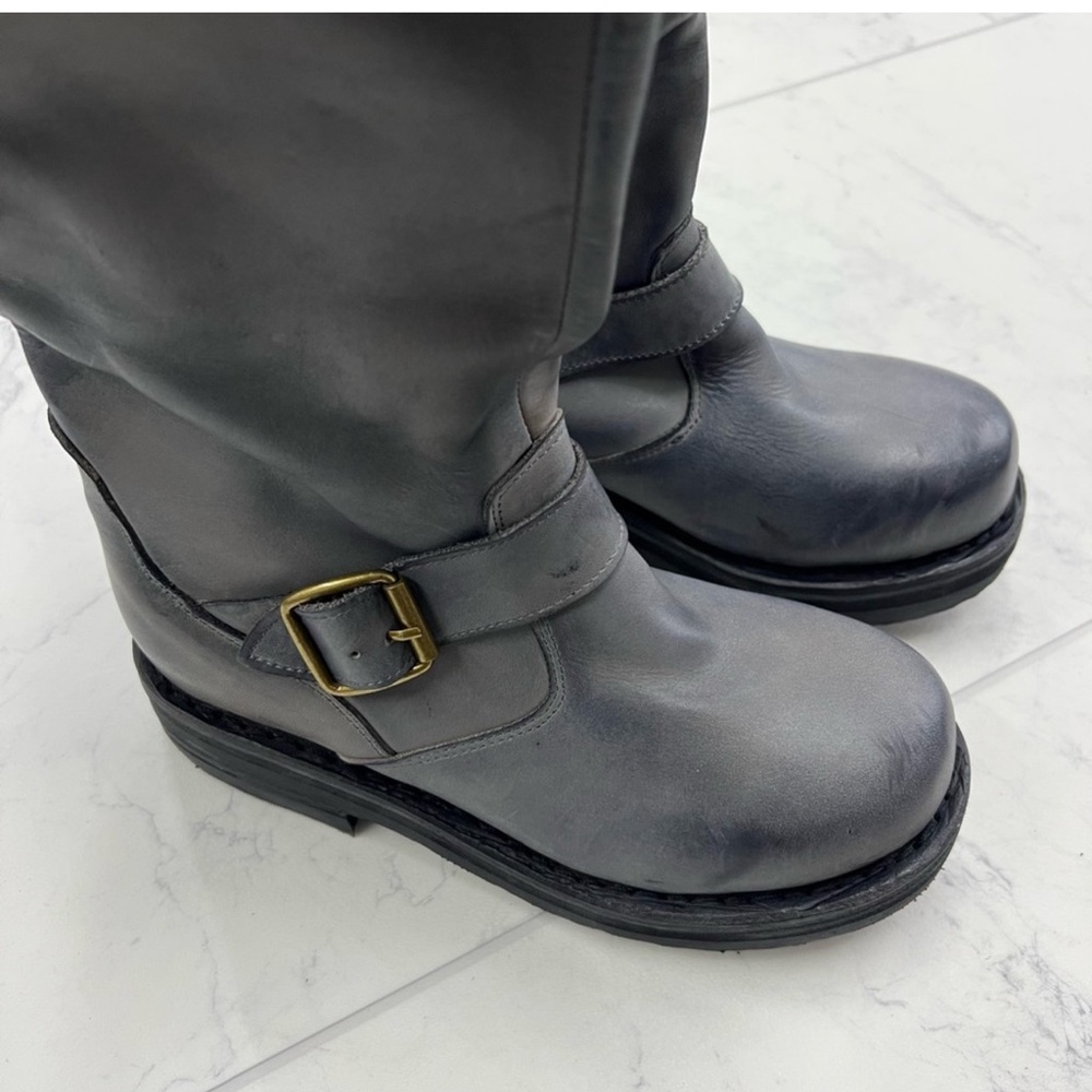 NWT Jeffrey Campbell Wishlist Knee High Distressed Leather Boot Grey 7